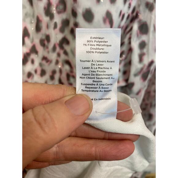 NWOT Talbots‎ Snow Leopard Print Blouse Size M - Picture 11 of 11